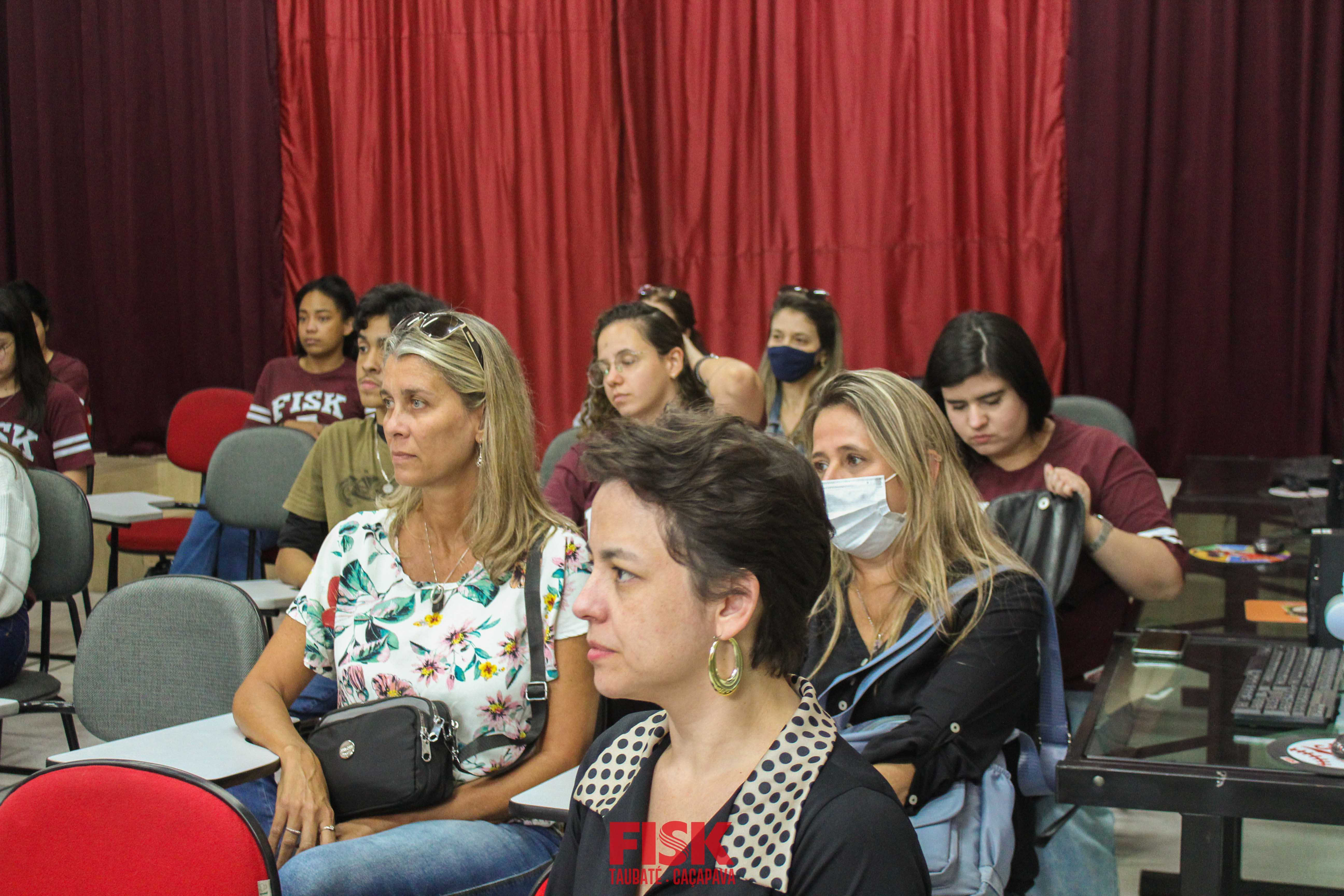 Caçapava e Taubaté/SP - Workshop 'Saúde Mental na Educação e no Trabalho' 