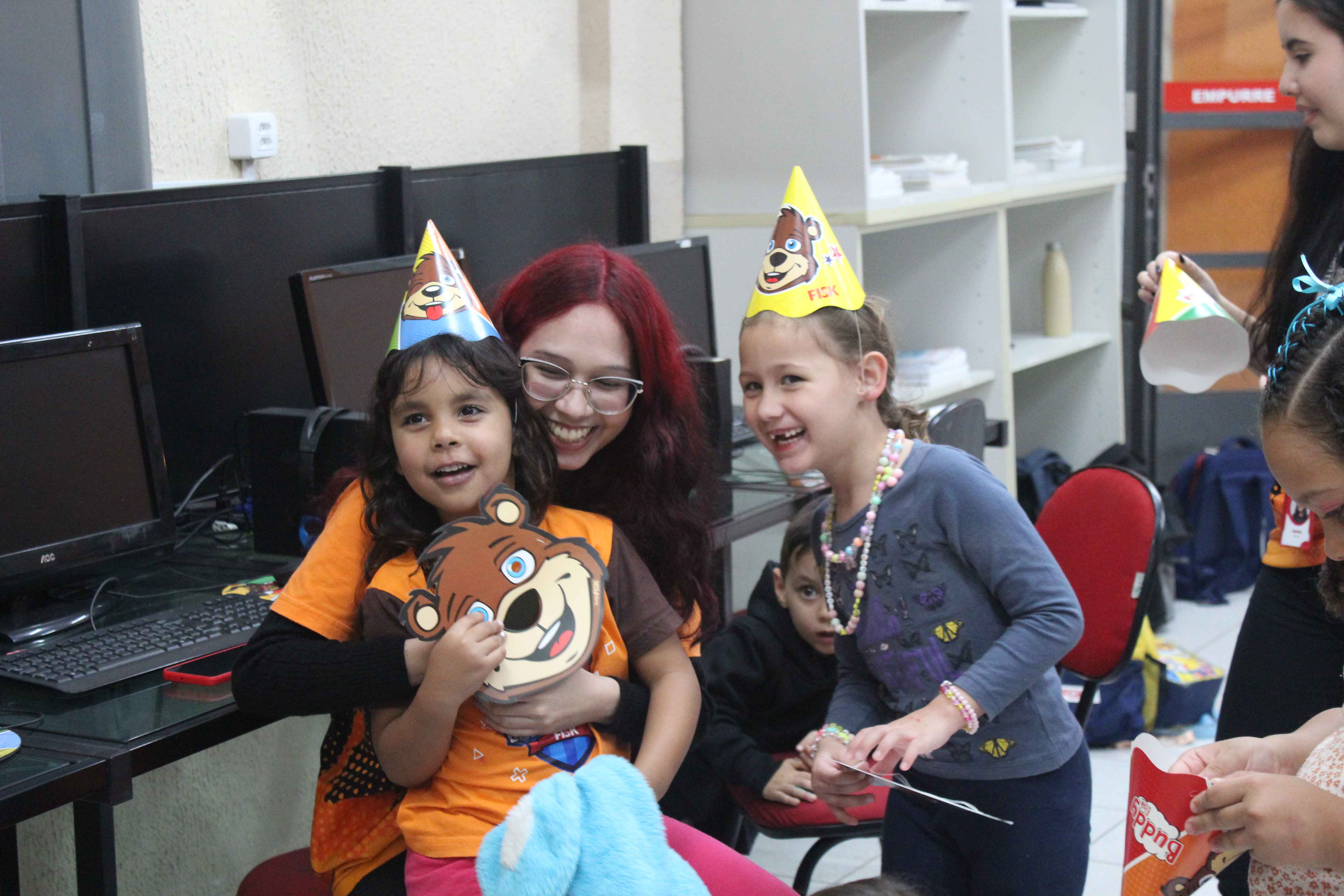Fisk Caçapava/SP - Aniversário mascote Buddy